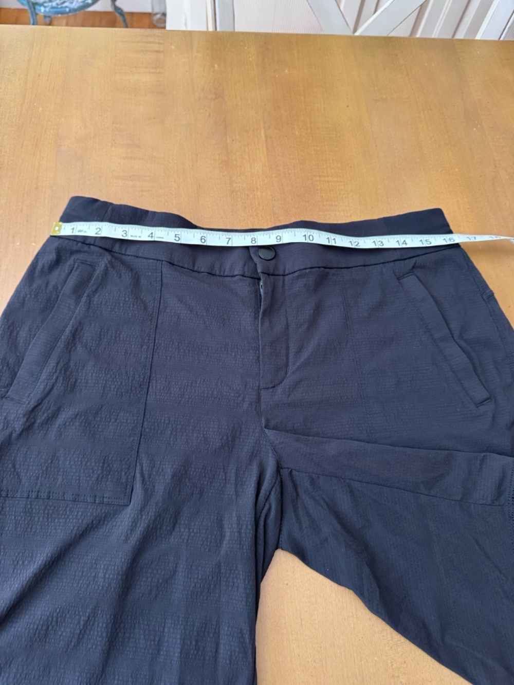 Athleta Black Nylon Spandex Utility Shorts Trail Hike Athleisure - Picture 4 of 10